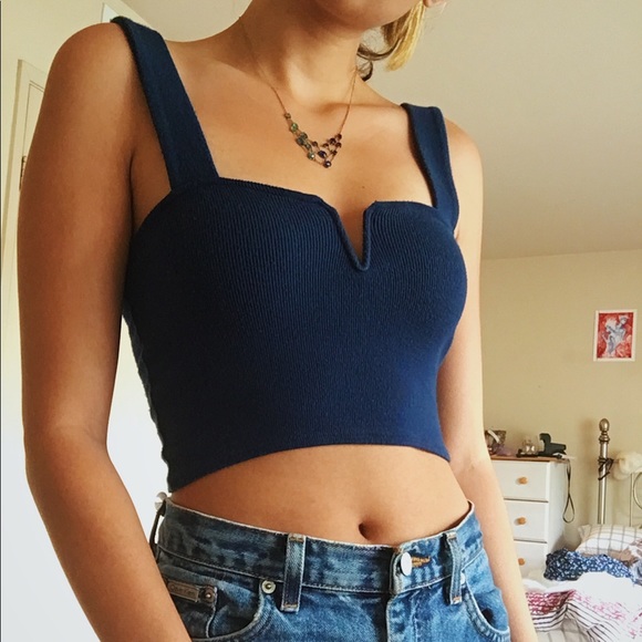 Blue crop top - Picture 2 of 3